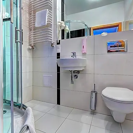 Arche Hotel 2*