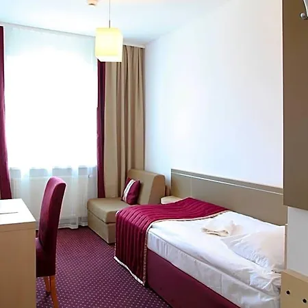 Hotel Arche 2*