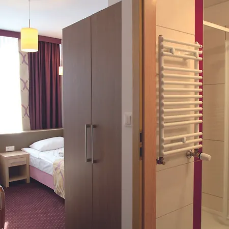 Arche 2* Siedlce